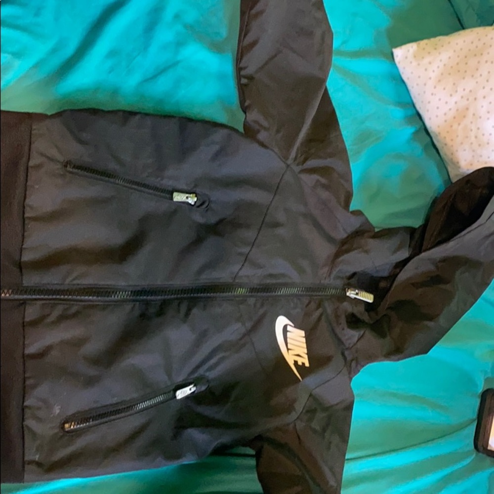 Kids Nike Windrunner Jacket